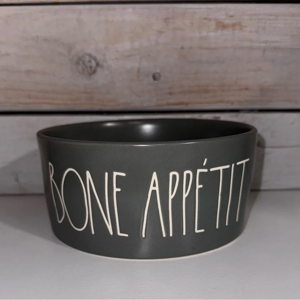 Rae Dunn BONE APPETIT Dog Dish ~ Med, 6” NWOT 🦴